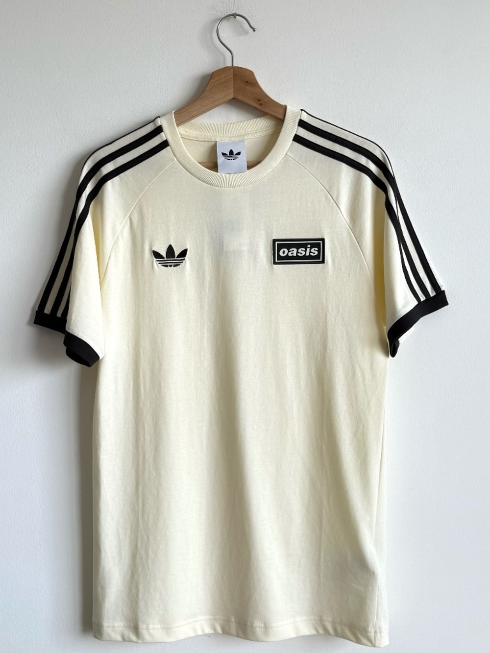Adidas x Oasis 2025 Tour 3-Stripes Cream t-shirt